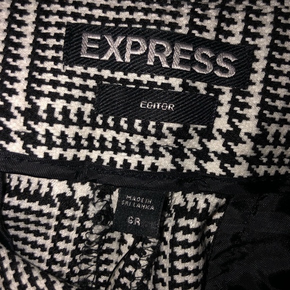 Express Pants - Picture 4 of 7